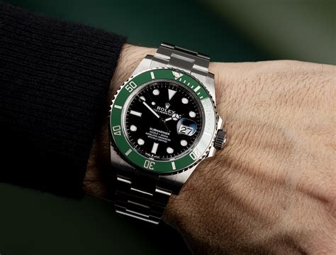 Rolex Submariner “Starbucks” ref. 126610LV 